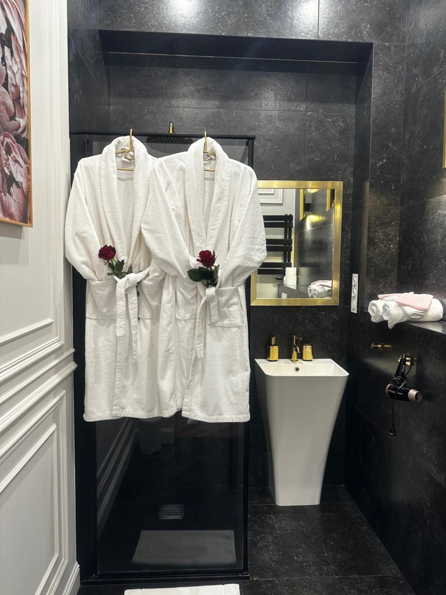 Apartament Glamour Prywatne Jacuzzi Starowislna Krakau Exterior foto