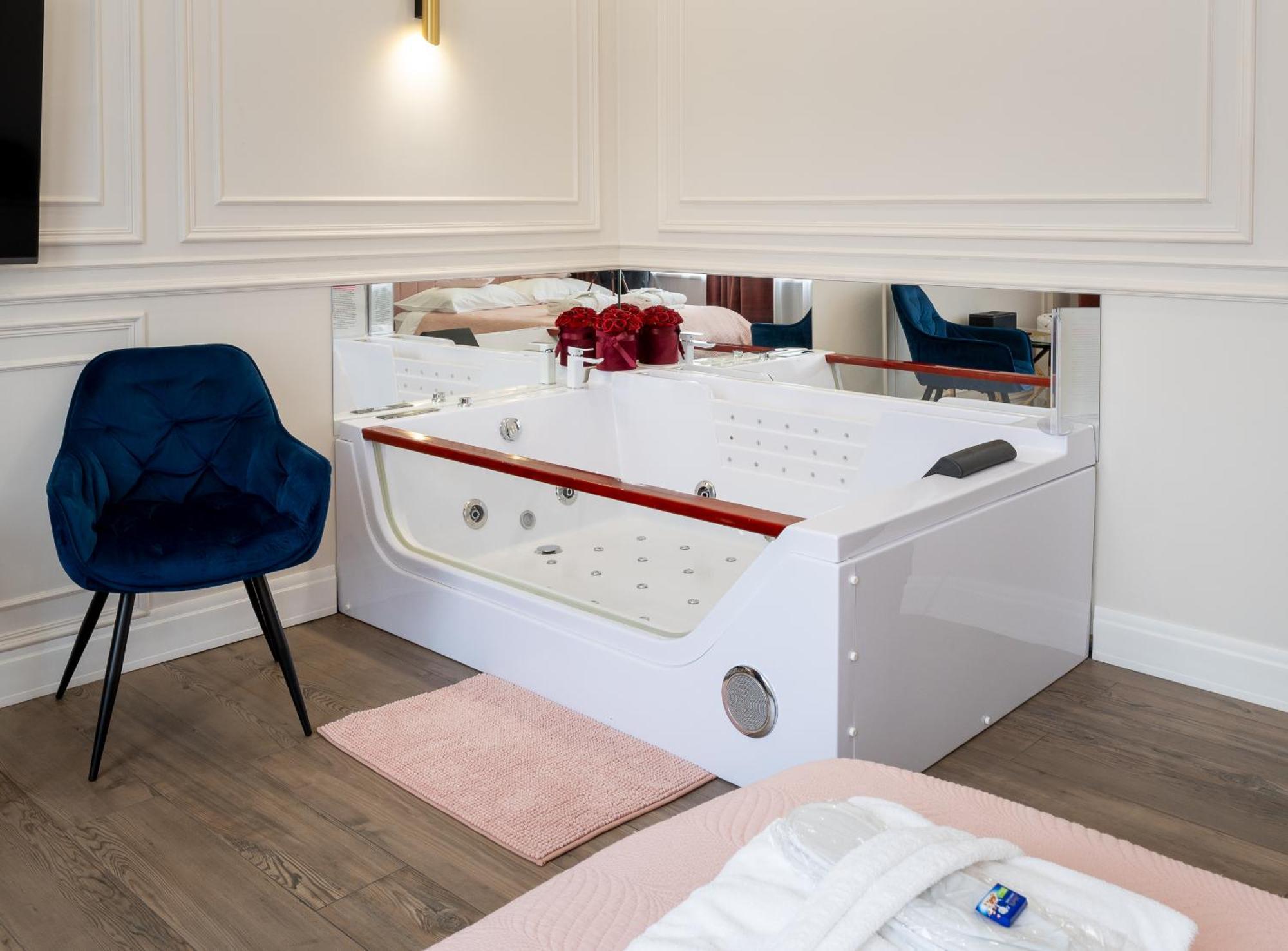 Apartament Glamour Prywatne Jacuzzi Starowislna Krakau Exterior foto